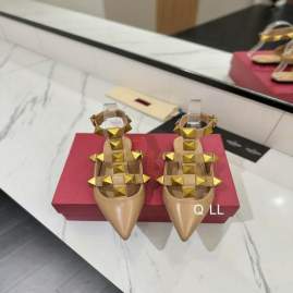 Picture of Valentino Shoes _SKUValentinosz35-40LL070720138